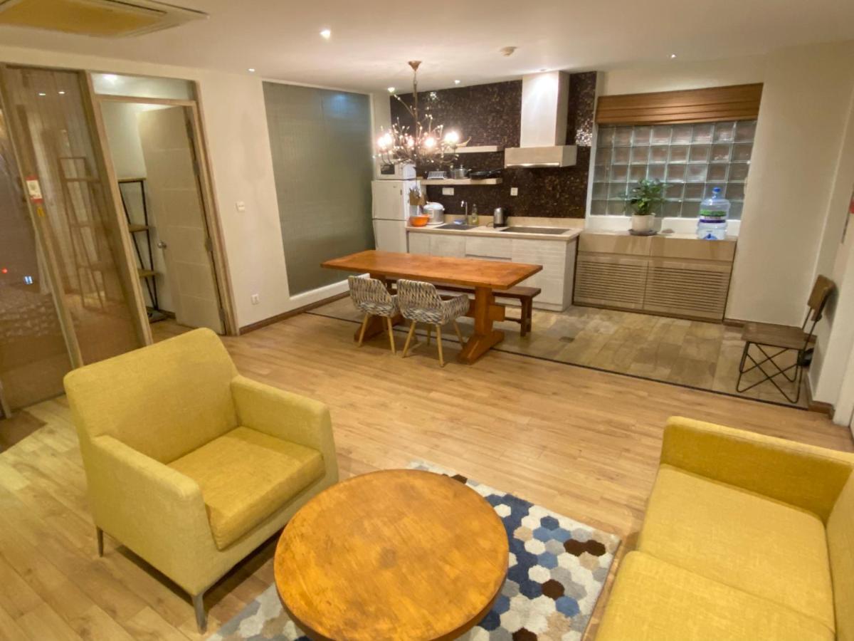 The Palmian City Center Serviced Apartment Хошимин Екстериор снимка