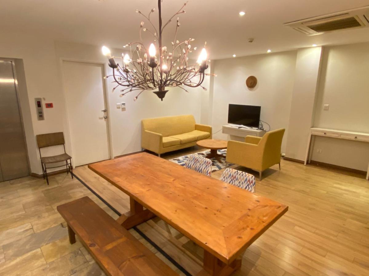 The Palmian City Center Serviced Apartment Хошимин Екстериор снимка