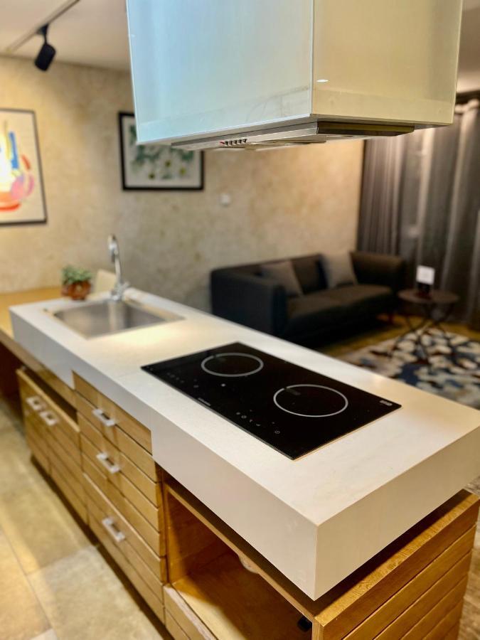 The Palmian City Center Serviced Apartment Хошимин Екстериор снимка