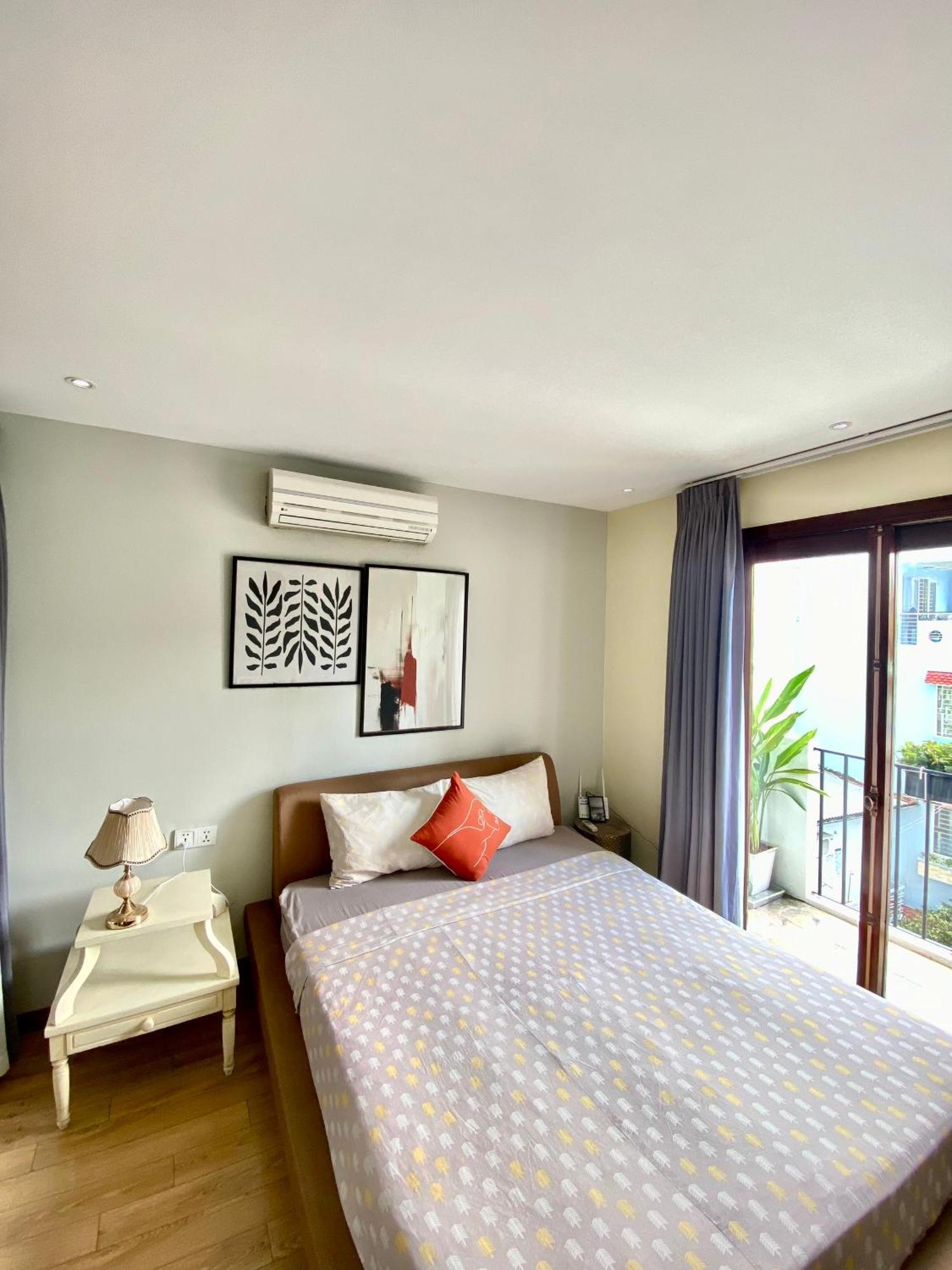 The Palmian City Center Serviced Apartment Хошимин Екстериор снимка